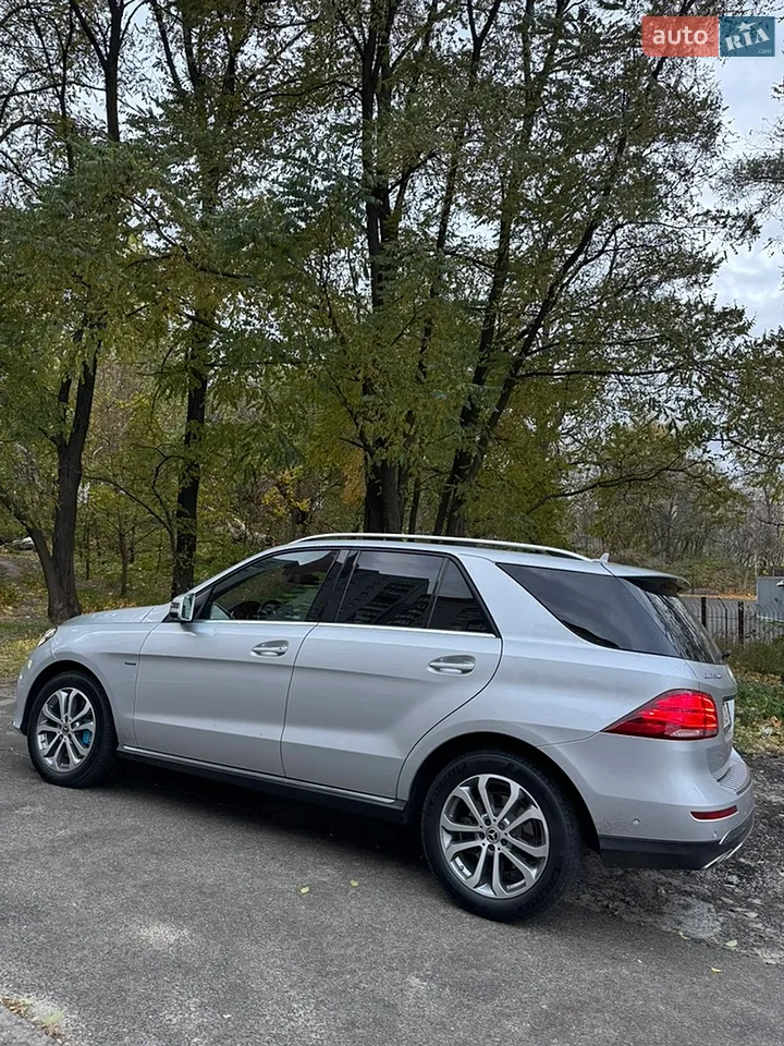 2018 Mercedes-Benz GLE - мініатюра 38