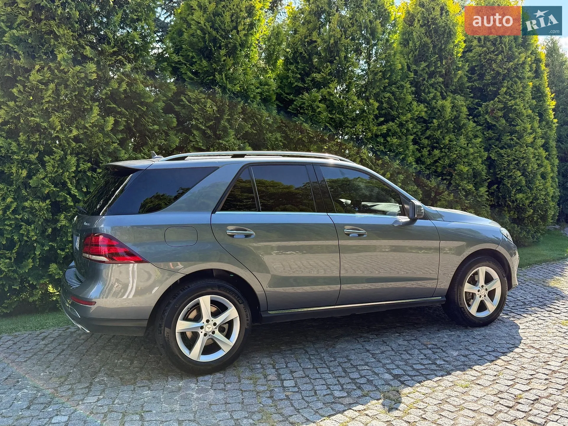 2016 Mercedes-Benz GLE - мініатюра 3