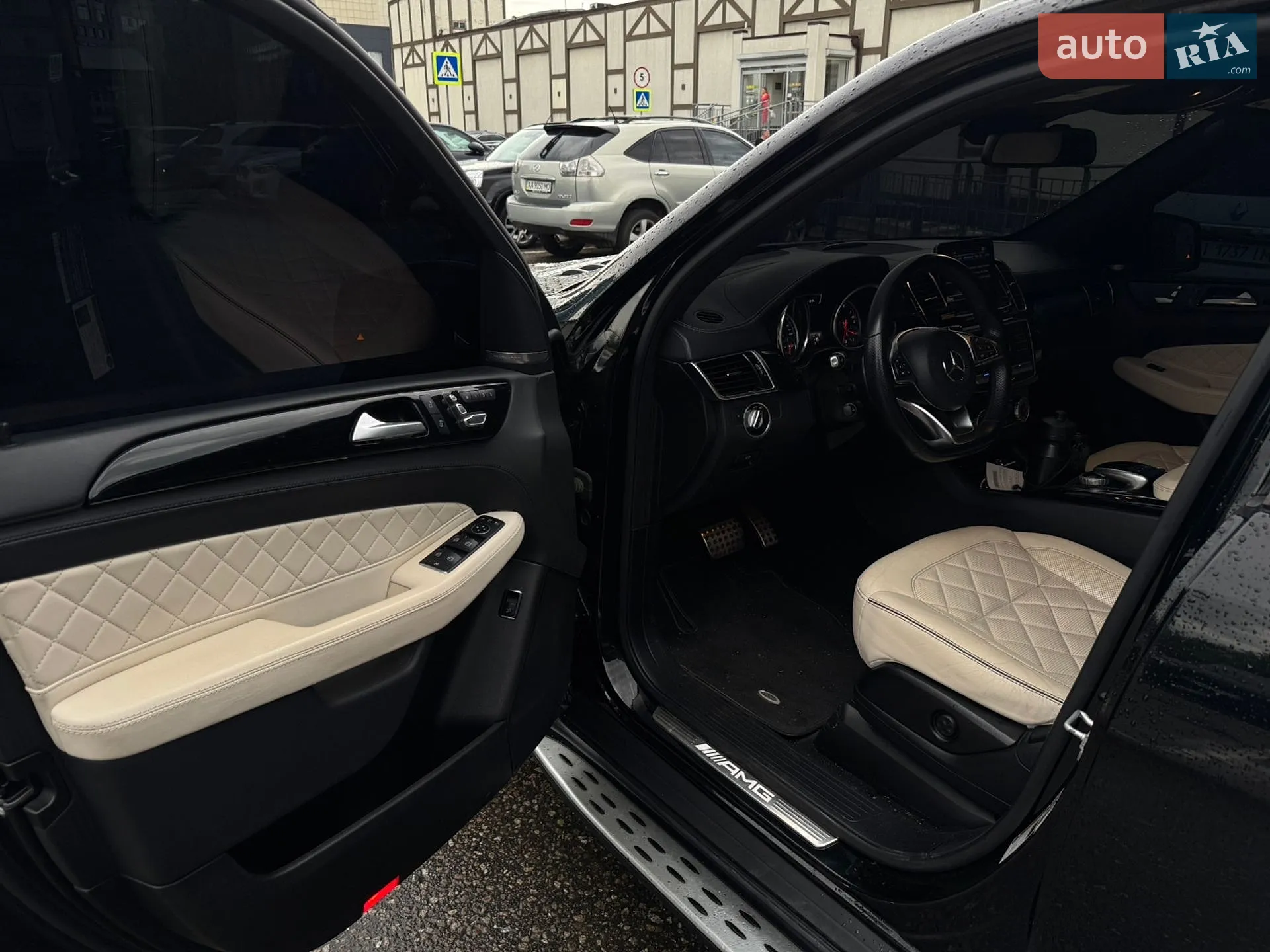 2017 Mercedes-Benz GLE - мініатюра 16