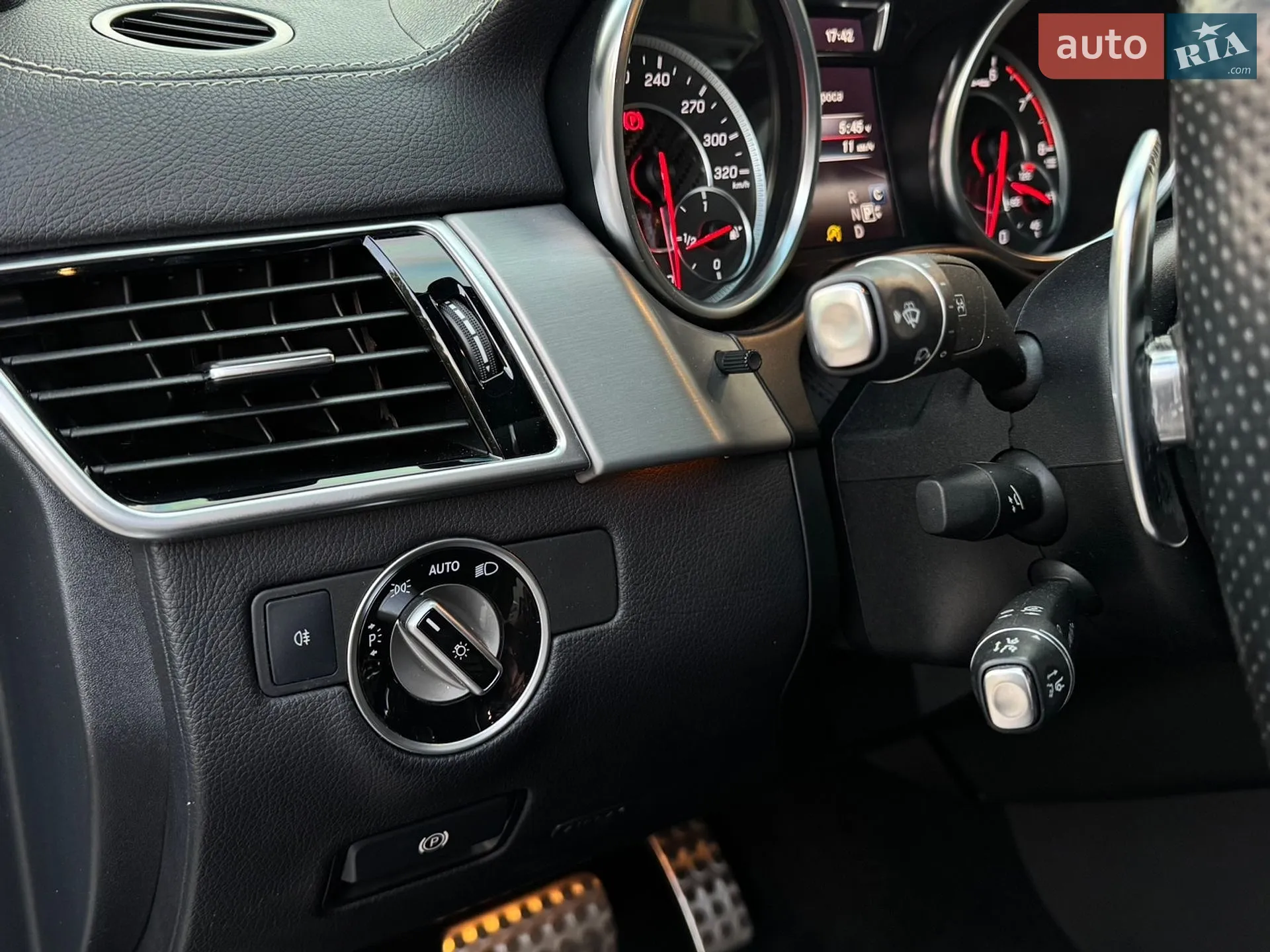 2016 Mercedes-Benz GLE - мініатюра 51