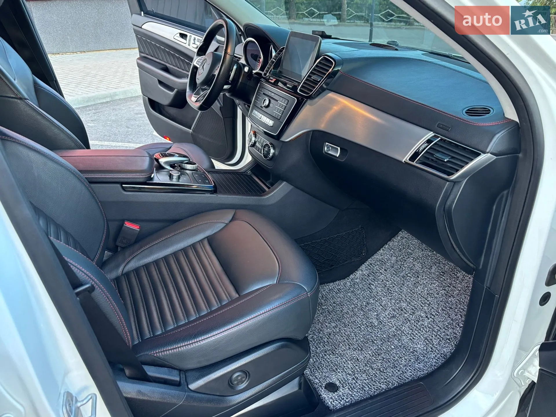 2017 Mercedes-Benz GLE Coupe - мініатюра 21