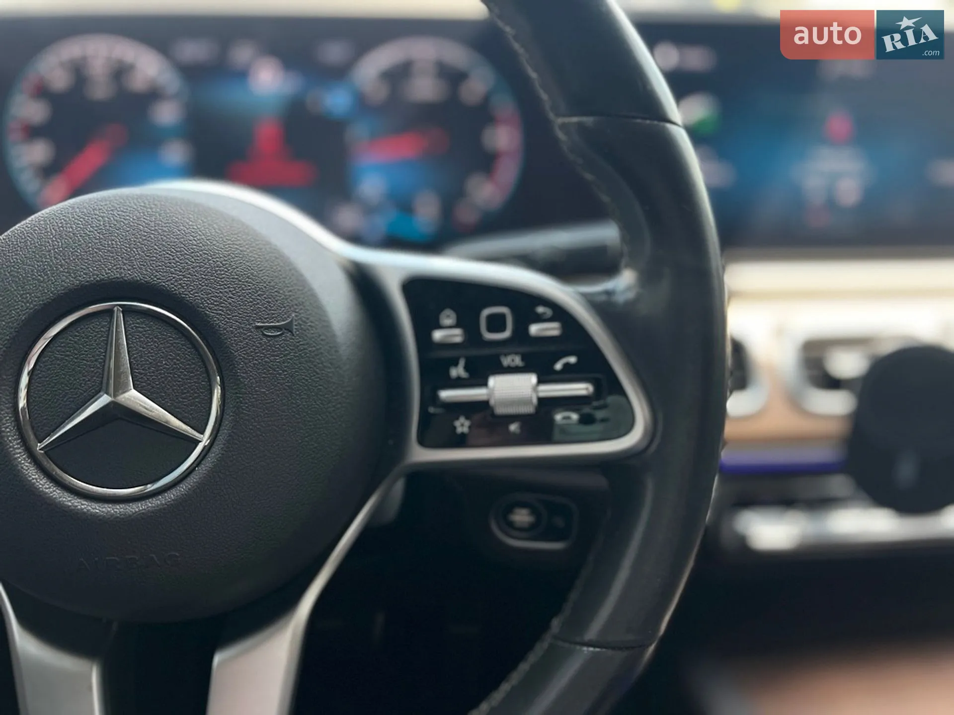 2019 Mercedes-Benz GLE - мініатюра 14
