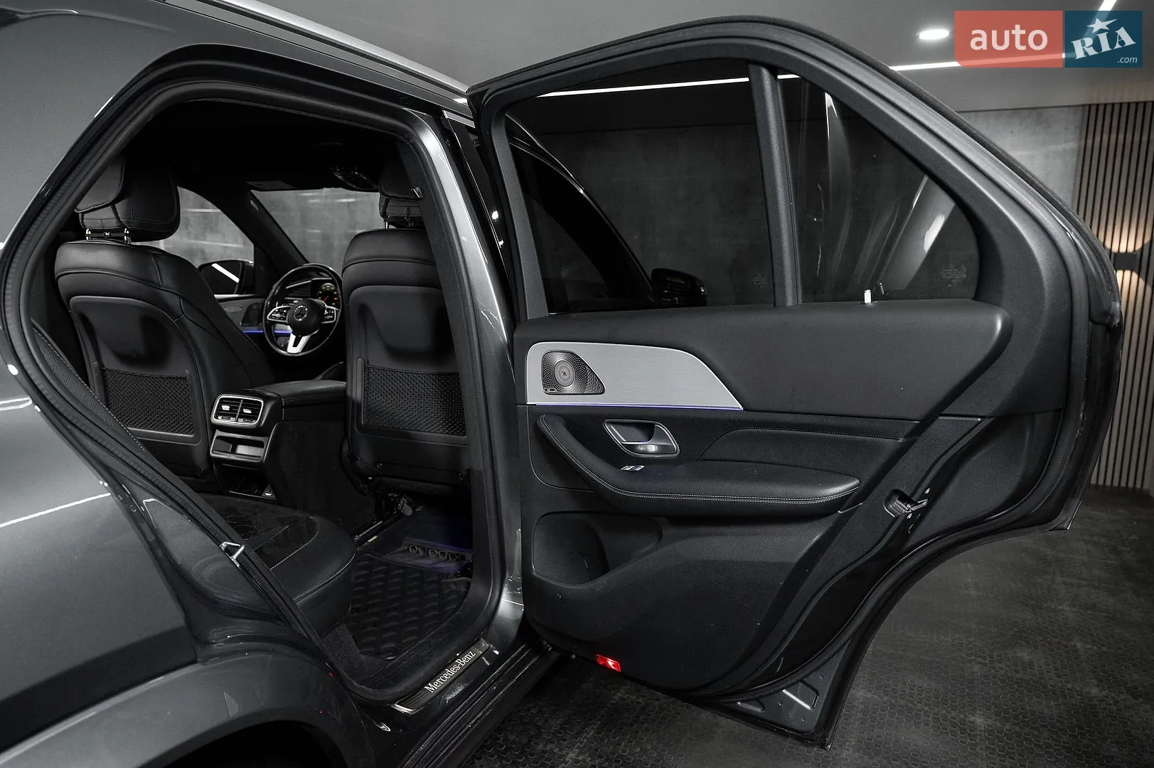 2022 Mercedes-Benz GLE - мініатюра 30