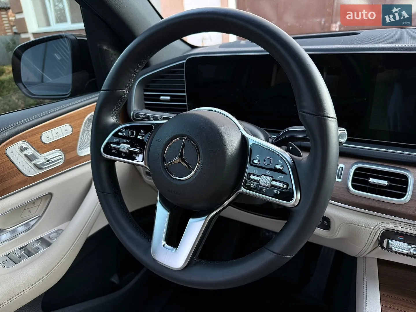 2022 Mercedes-Benz GLE - мініатюра 25