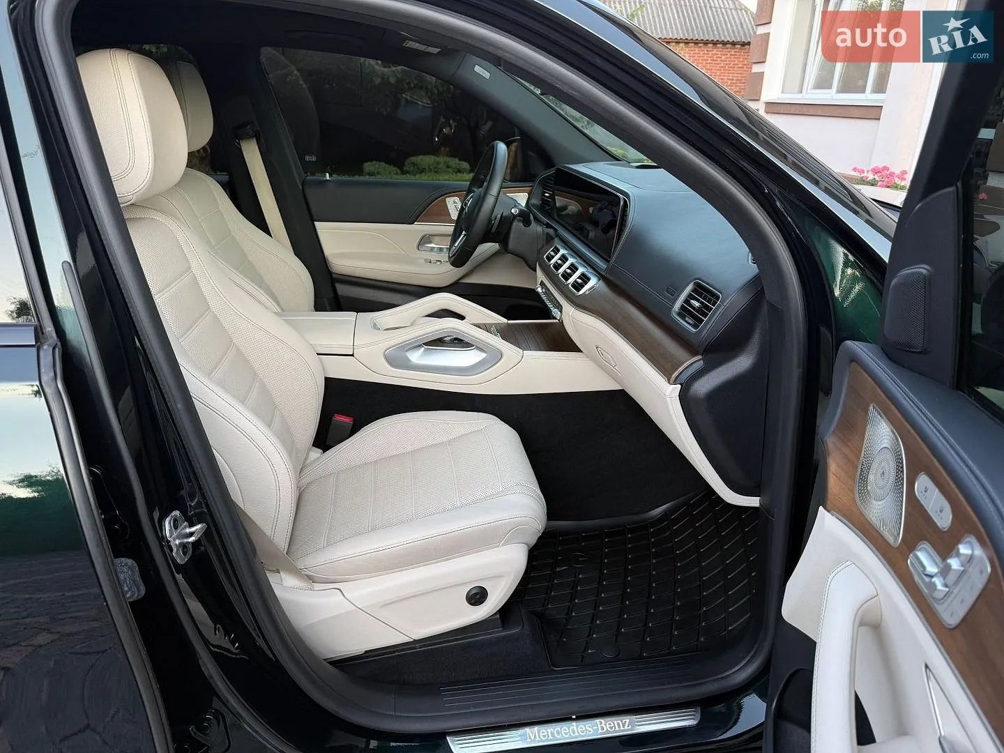 2022 Mercedes-Benz GLE - мініатюра 39