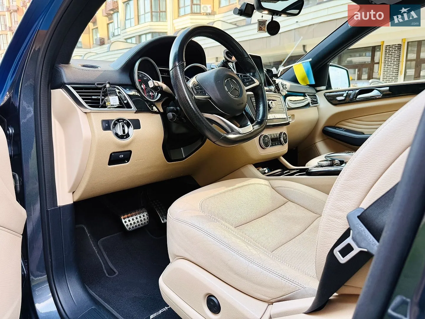 2015 Mercedes-Benz GLE - мініатюра 11