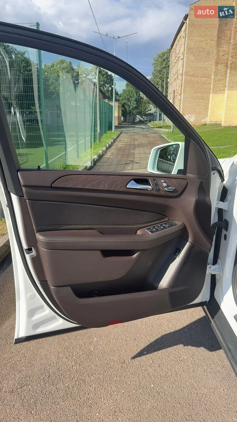 2016 Ford Focus - мініатюра 49