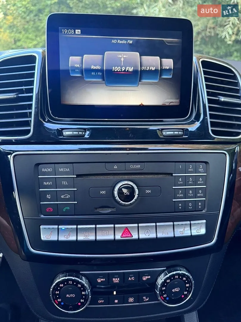 2016 Mercedes-Benz GLE - мініатюра 12