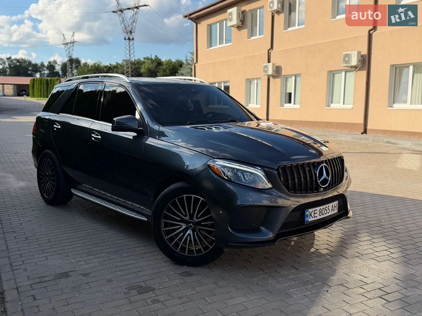 2016 Mercedes-Benz GLE - мініатюра 18