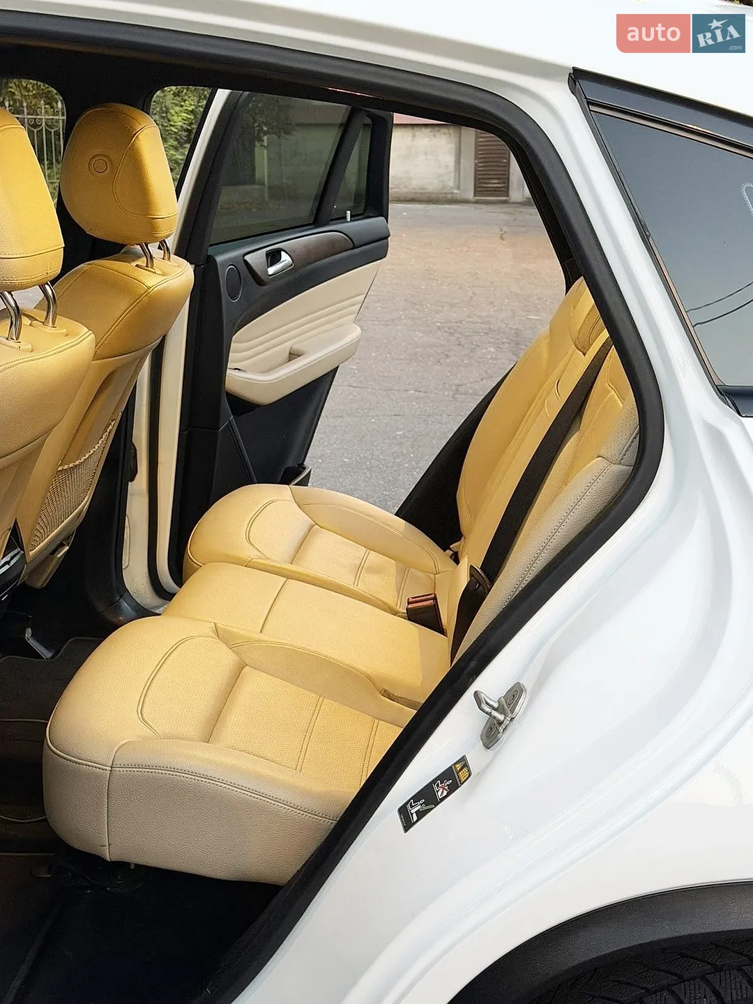 2015 Mercedes-Benz GLE - мініатюра 10