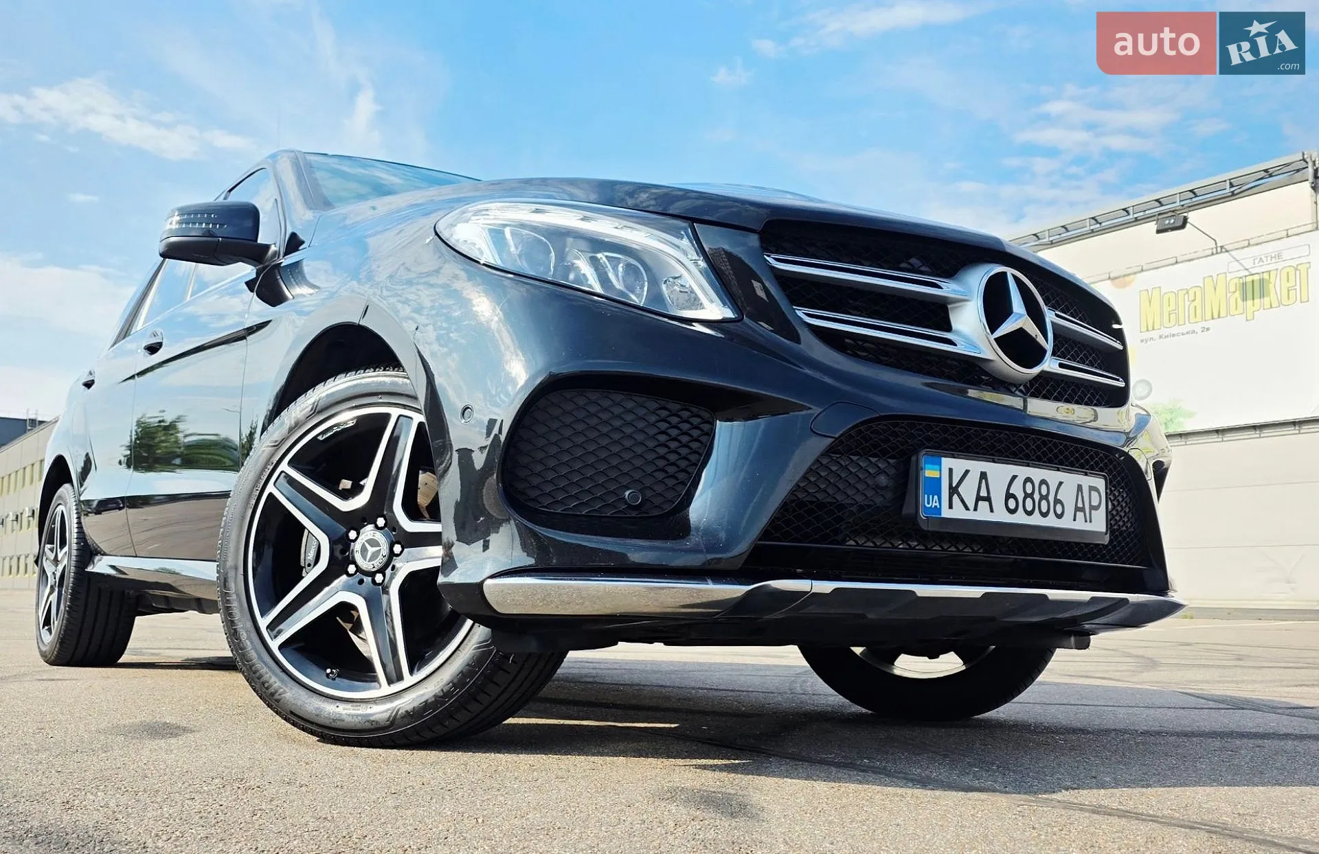 2016 Mercedes-Benz GLE - мініатюра 2