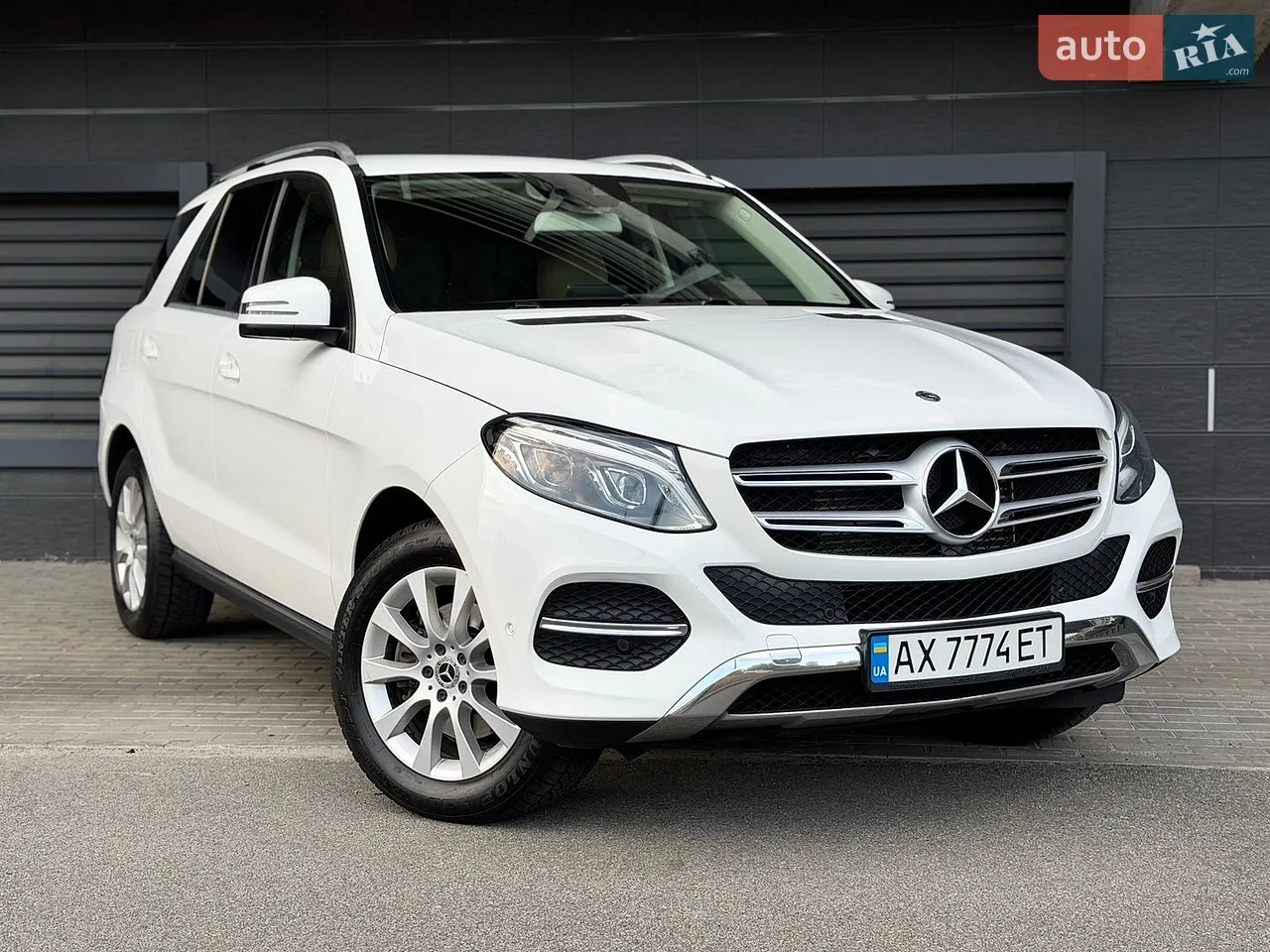 2018 Mercedes-Benz GLE - мініатюра 18