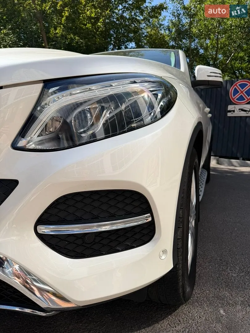 2017 Mercedes-Benz GLE - мініатюра 4