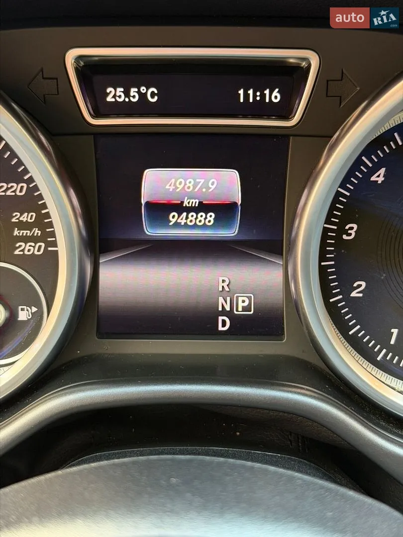 2017 Mercedes-Benz GLE - мініатюра 35