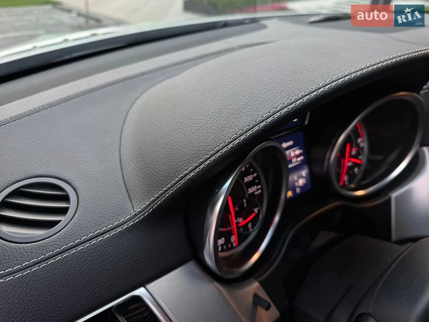 2016 Mercedes-Benz GLE - мініатюра 52