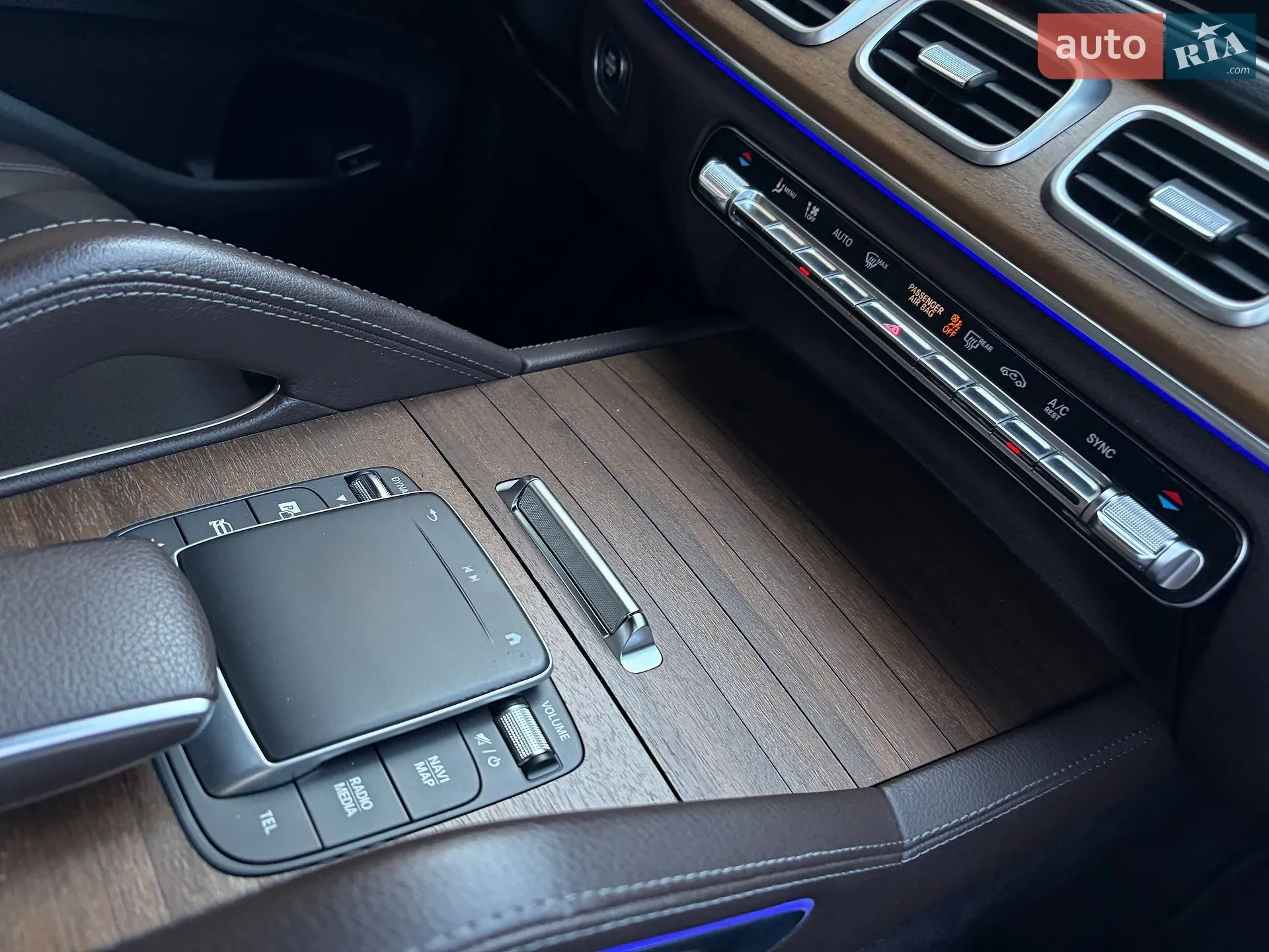 2022 Mercedes-Benz GLE - мініатюра 9