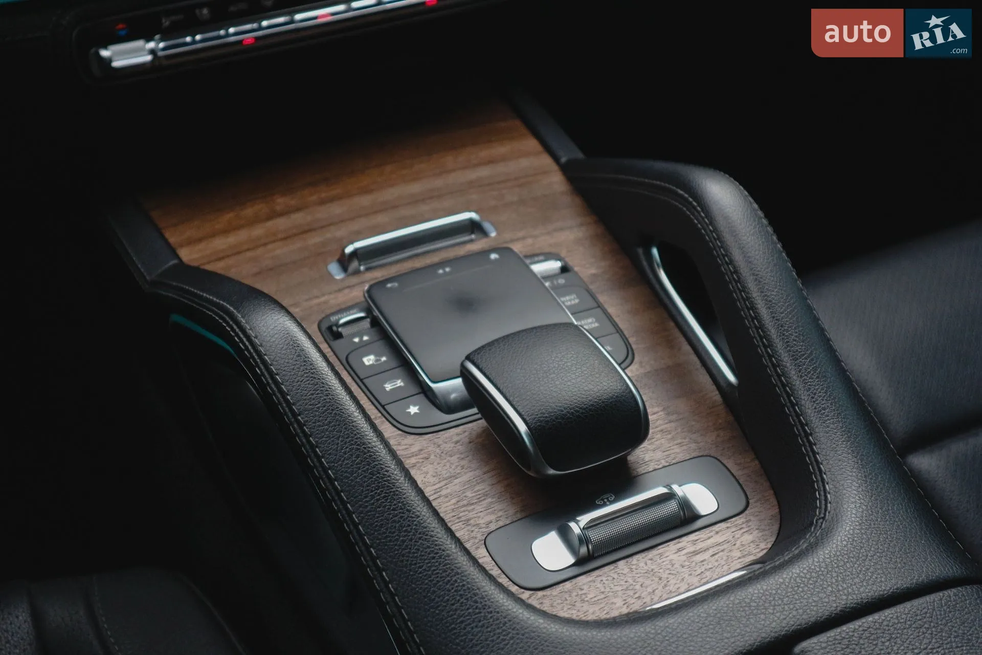 2020 Mercedes-Benz GLE - мініатюра 34