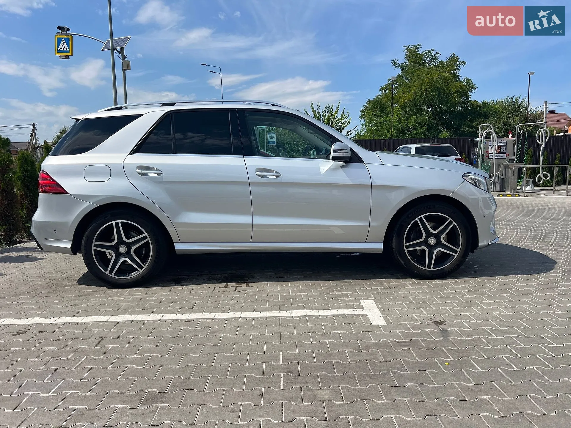 2015 Mercedes-Benz GLE - мініатюра 16