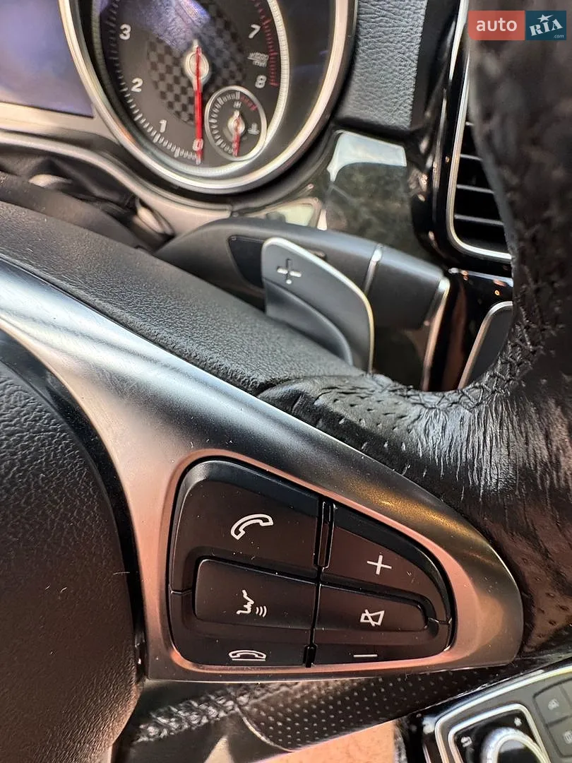 2017 Mercedes-Benz GLE - мініатюра 35