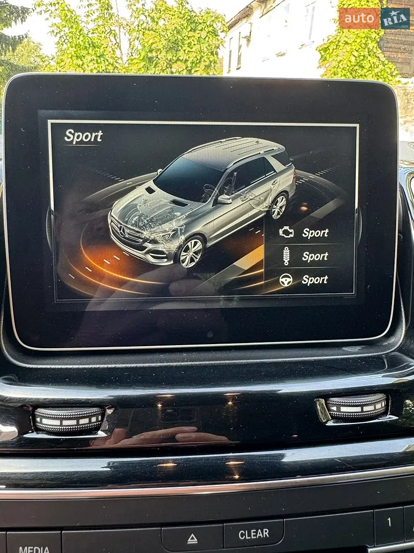 2017 Mercedes-Benz GLE - мініатюра 42