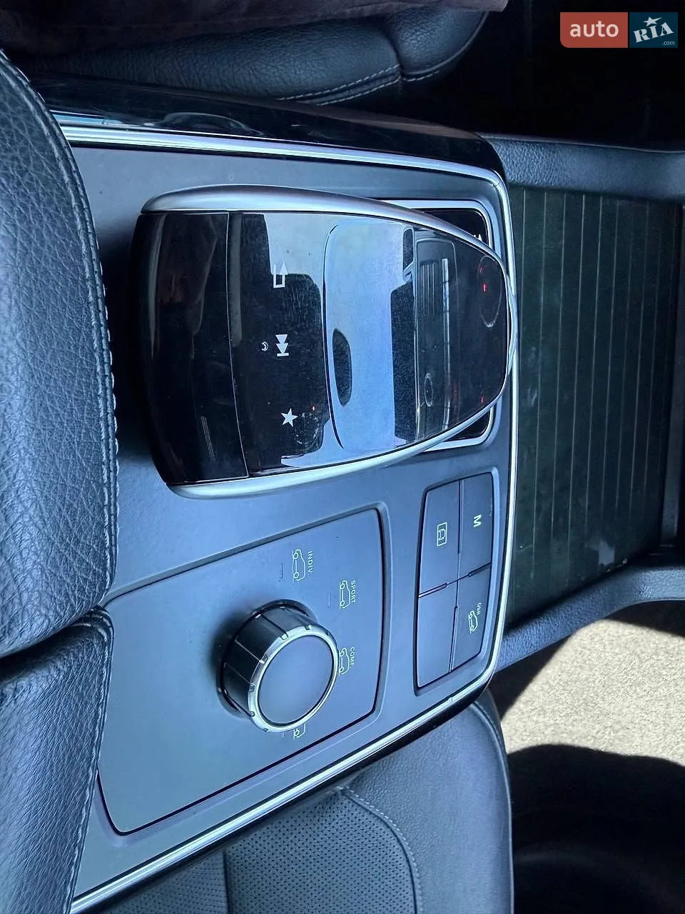 2016 Mercedes-Benz GLE - мініатюра 19