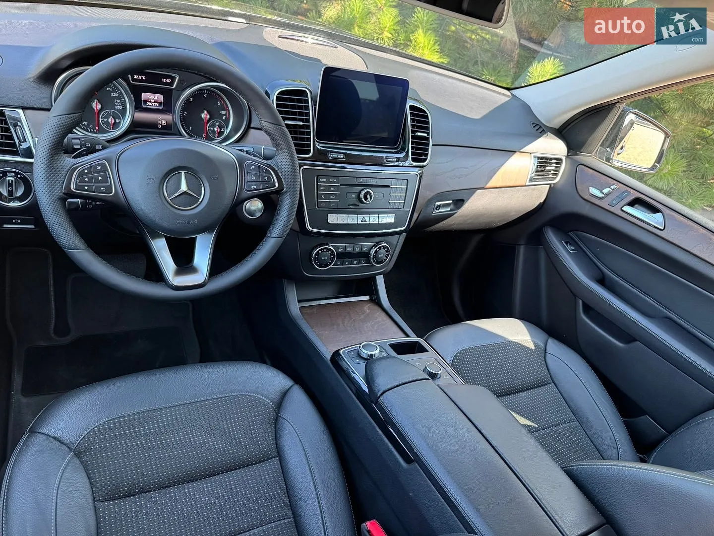 2018 Mercedes-Benz GLE - мініатюра 34
