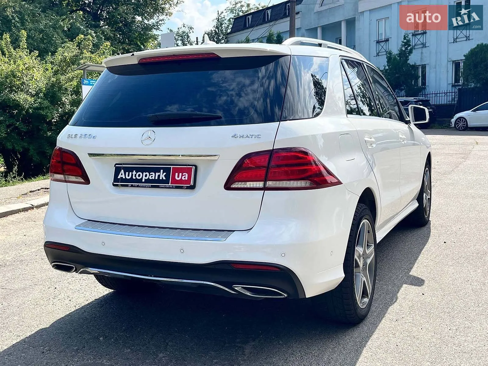 2016 Mercedes-Benz GLE - мініатюра 4