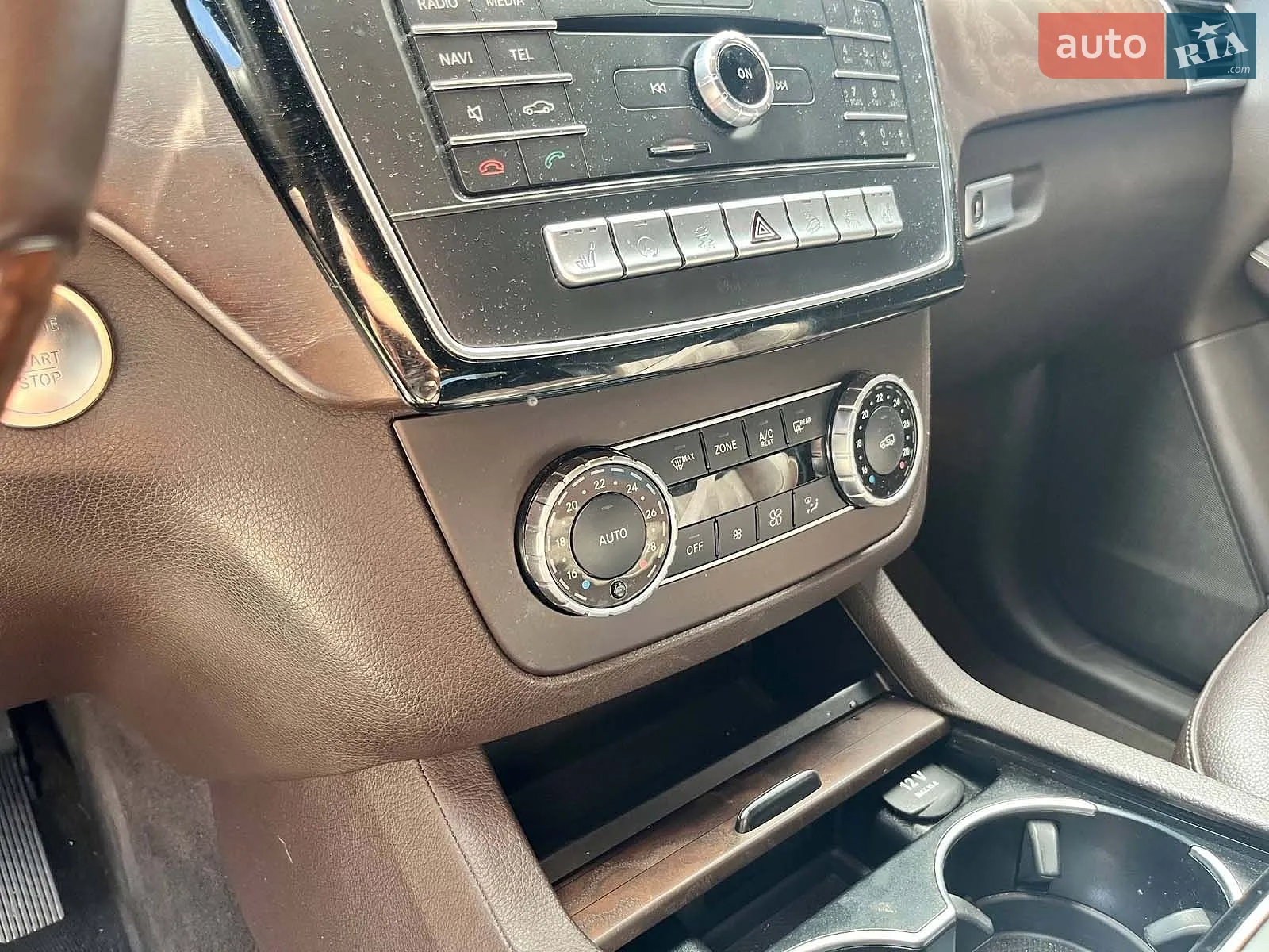 2016 Mercedes-Benz GLE - мініатюра 23