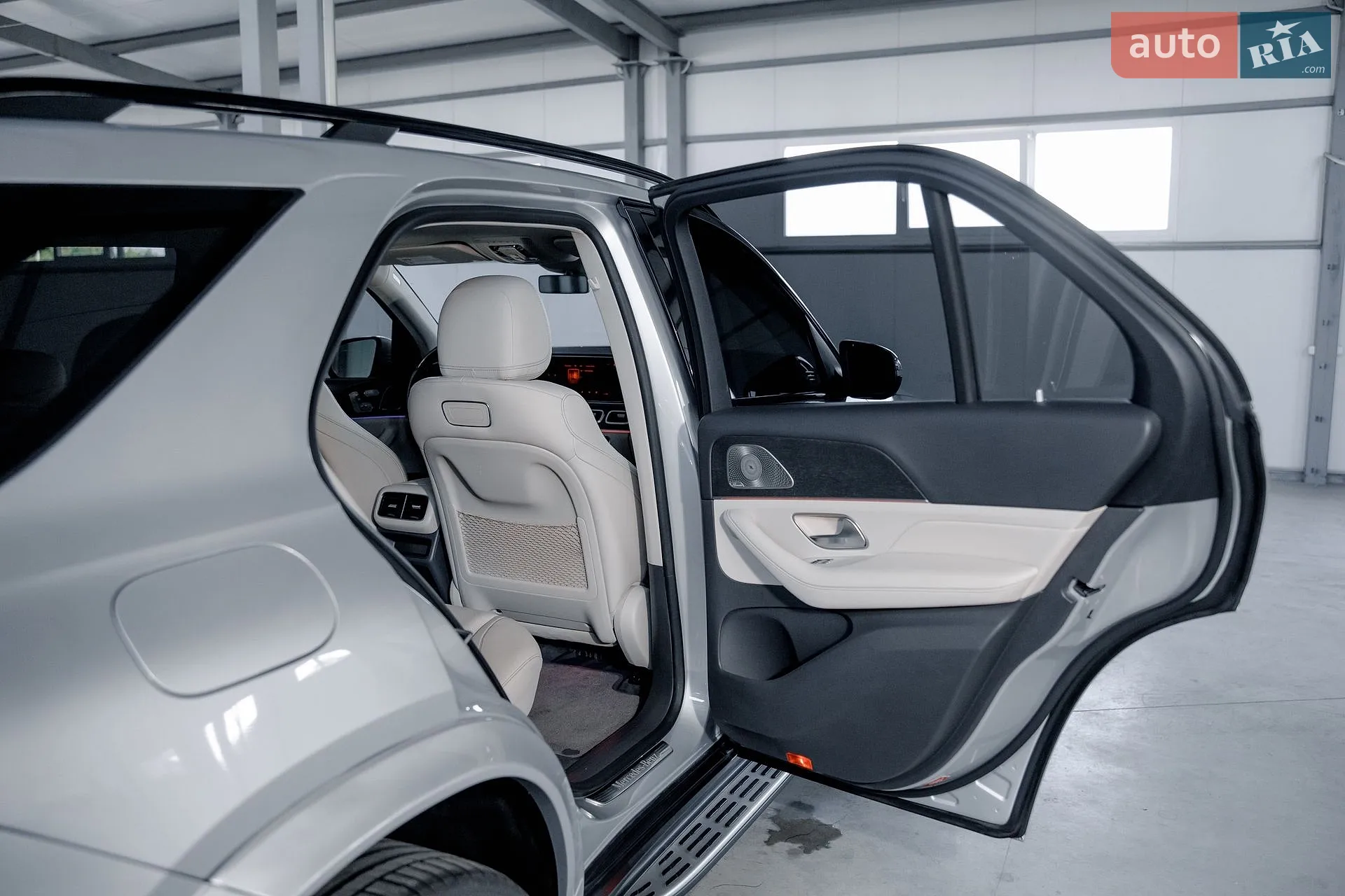 2020 Mercedes-Benz GLE - мініатюра 34