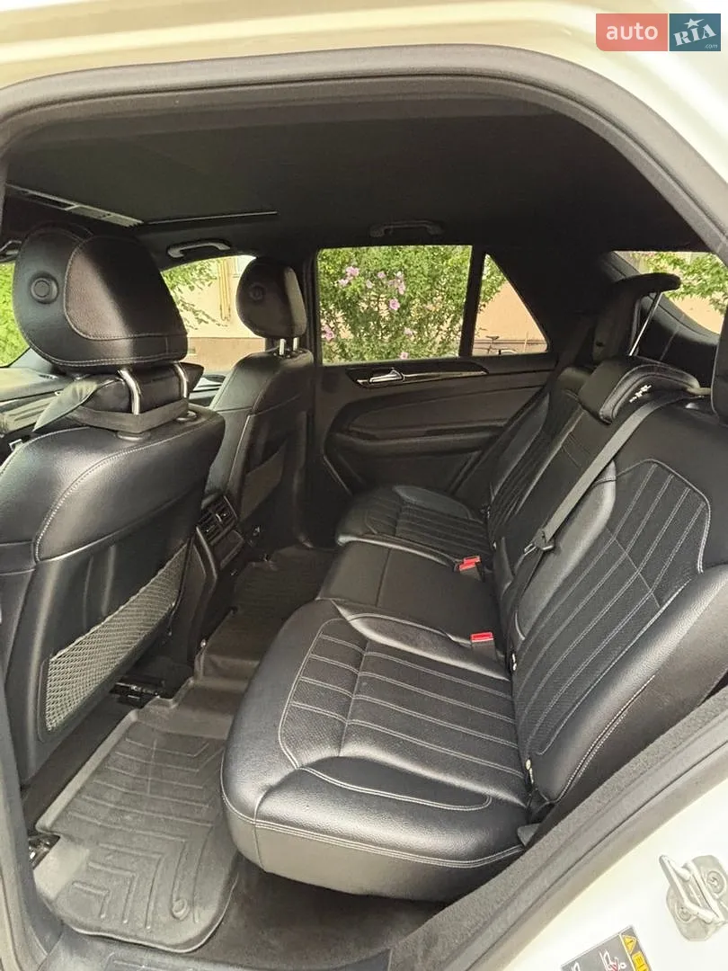 2016 Mercedes-Benz GLE - мініатюра 18