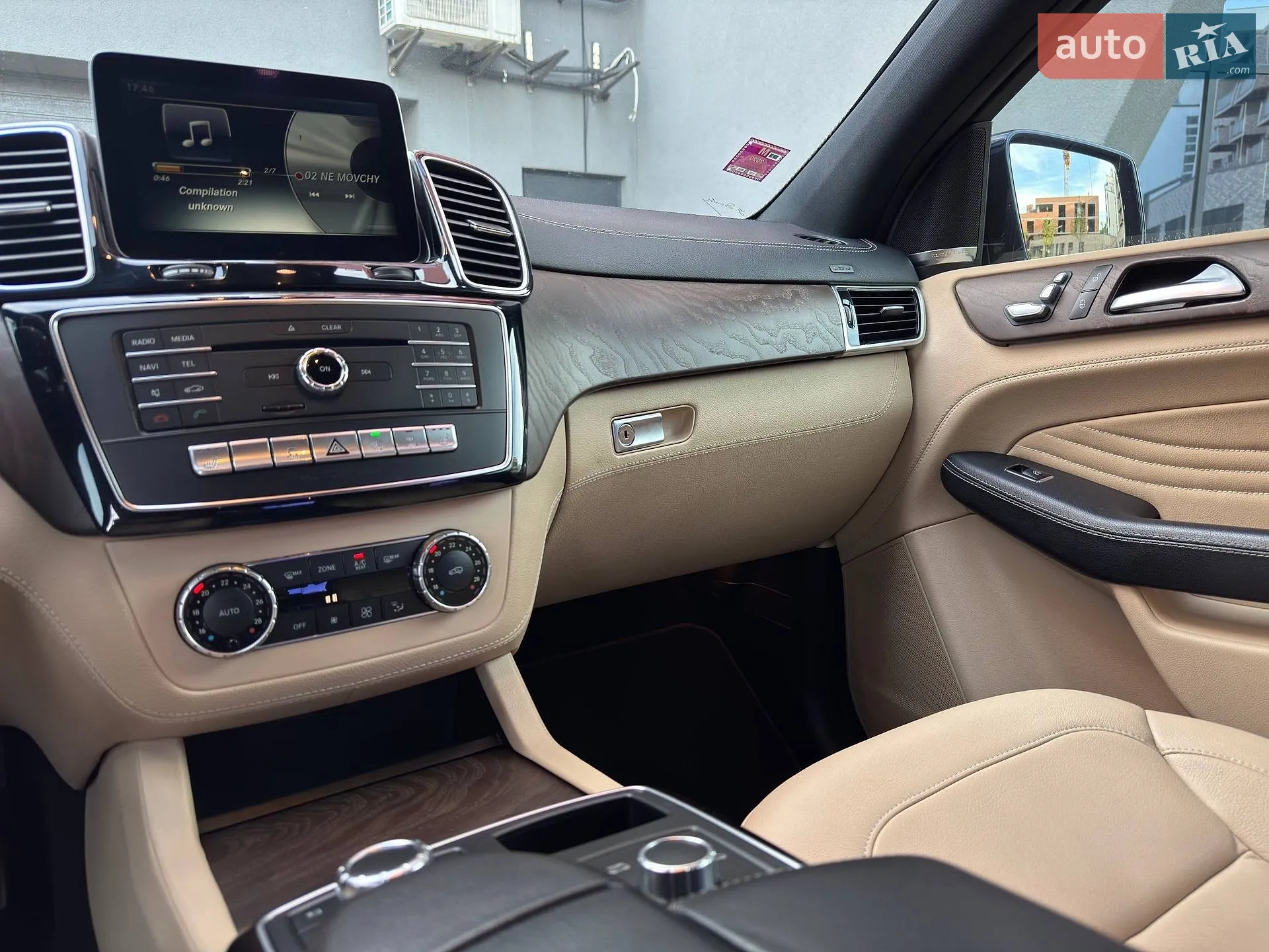 2016 Mercedes-Benz GLE - мініатюра 29