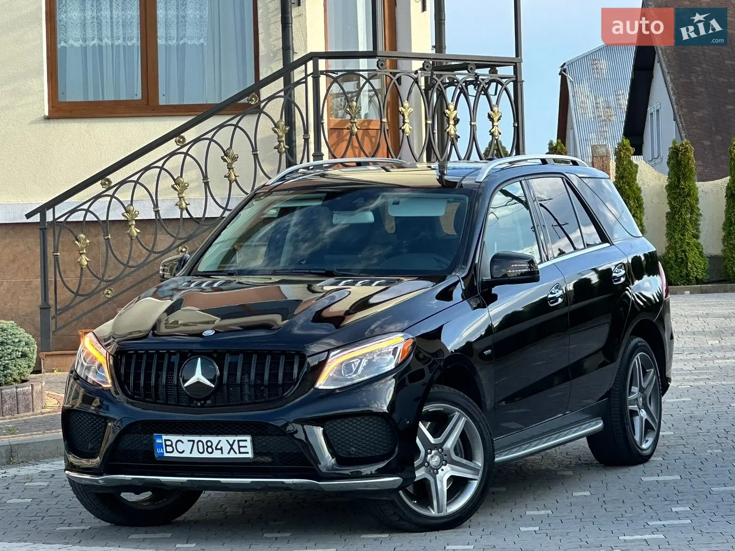 2016 Mercedes-Benz GLE - мініатюра 3
