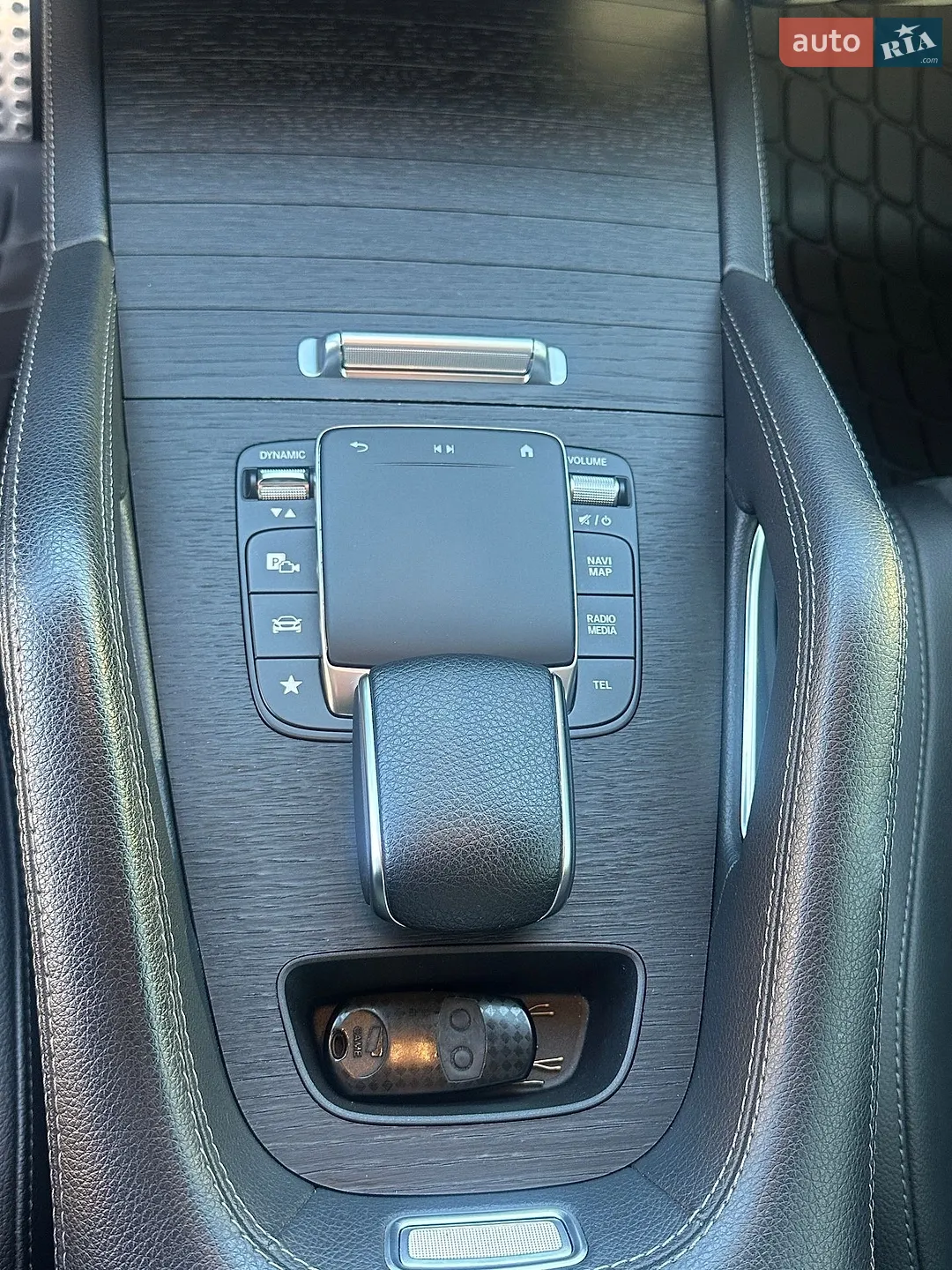 2021 Mercedes-Benz GLE - мініатюра 21