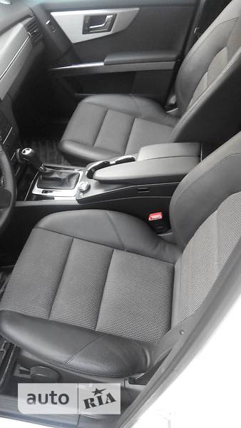 Внедорожник / Кроссовер Mercedes-Benz GLK-Class 2012 в Киеве