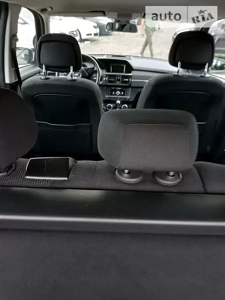 Позашляховик / Кросовер Mercedes-Benz GLK-Class 2011 в 
