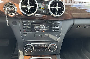 Внедорожник / Кроссовер Mercedes-Benz GLK-Class 2013 в Ровно