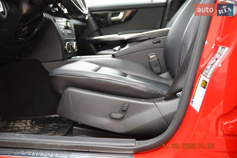 Позашляховик / Кросовер Mercedes-Benz GLK-Class 2013 в Первомайську