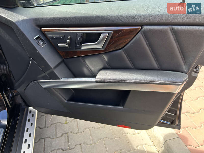 Позашляховик / Кросовер Mercedes-Benz GLK-Class 2013 в Одесі
