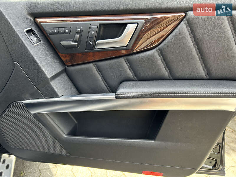 Позашляховик / Кросовер Mercedes-Benz GLK-Class 2013 в Одесі