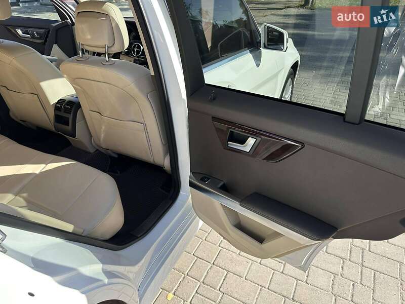 Внедорожник / Кроссовер Mercedes-Benz GLK-Class 2014 в Шполе