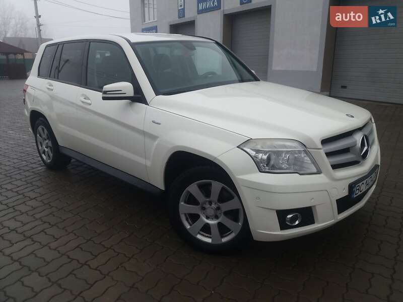 Позашляховик / Кросовер Mercedes-Benz GLK-Class 2010 в Нововолинську