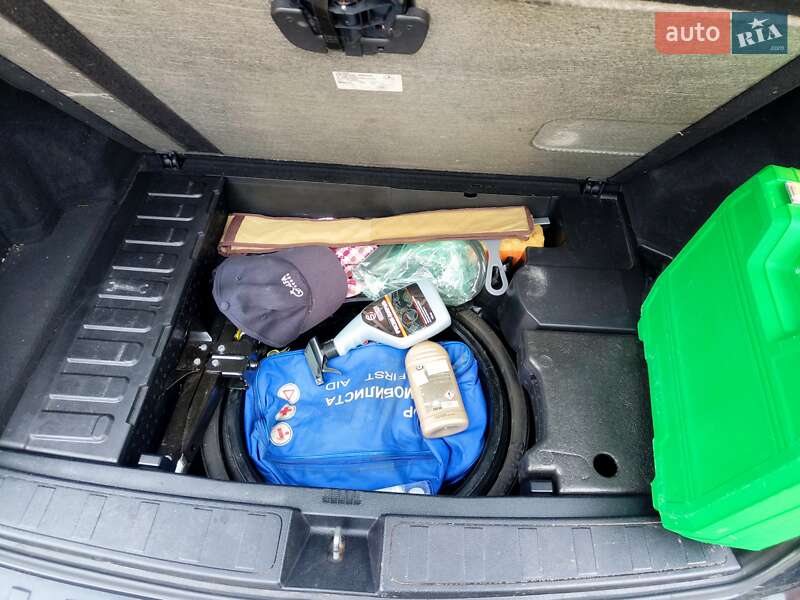 Внедорожник / Кроссовер Mercedes-Benz GLK-Class 2014 в Харькове