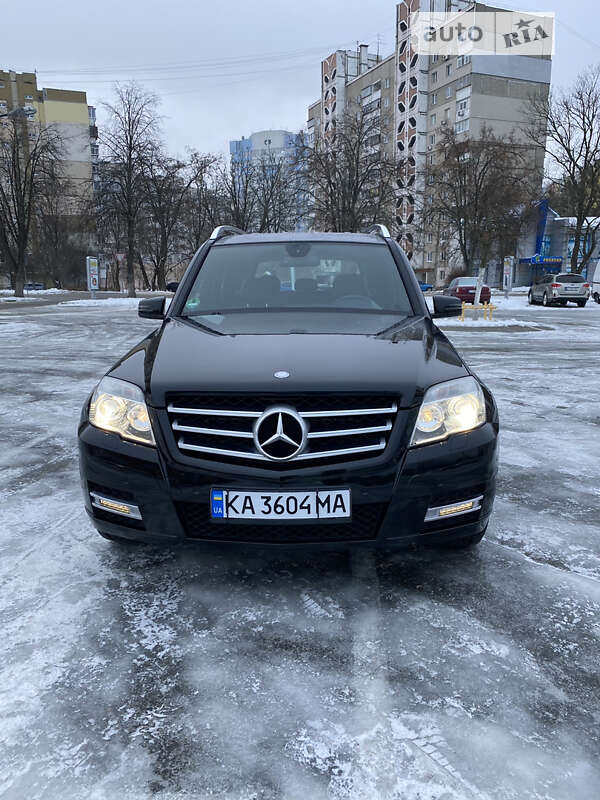 Mercedes-Benz GLK-Class 2011