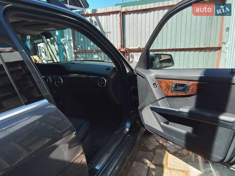 Внедорожник / Кроссовер Mercedes-Benz GLK-Class 2014 в Одессе