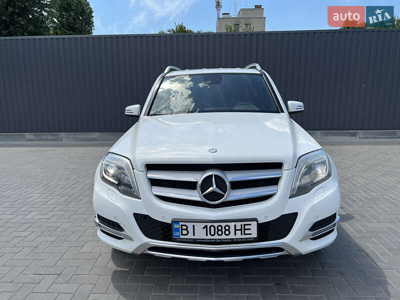 Позашляховик / Кросовер Mercedes-Benz GLK-Class 2012 в Кременчуці