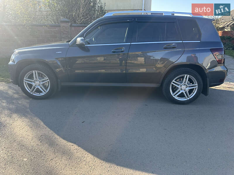 Позашляховик / Кросовер Mercedes-Benz GLK-Class 2010 в Львові