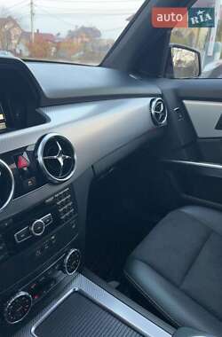 Позашляховик / Кросовер Mercedes-Benz GLK-Class 2013 в 
