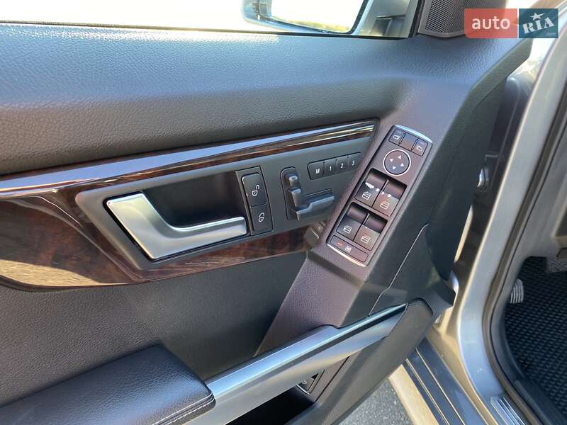 Позашляховик / Кросовер Mercedes-Benz GLK-Class 2015 в Одесі