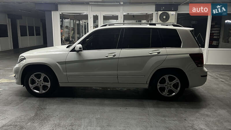 Позашляховик / Кросовер Mercedes-Benz GLK-Class 2013 в Южному