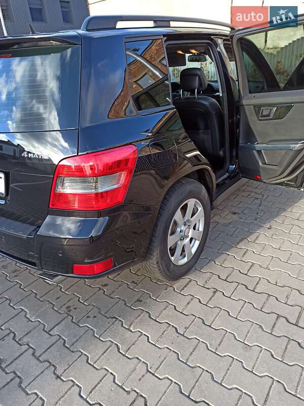 Внедорожник / Кроссовер Mercedes-Benz GLK-Class 2012 в Киеве